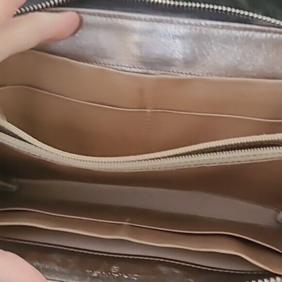 Authentic CHANEL Long Zippy Wallet - Picture 8 of 16